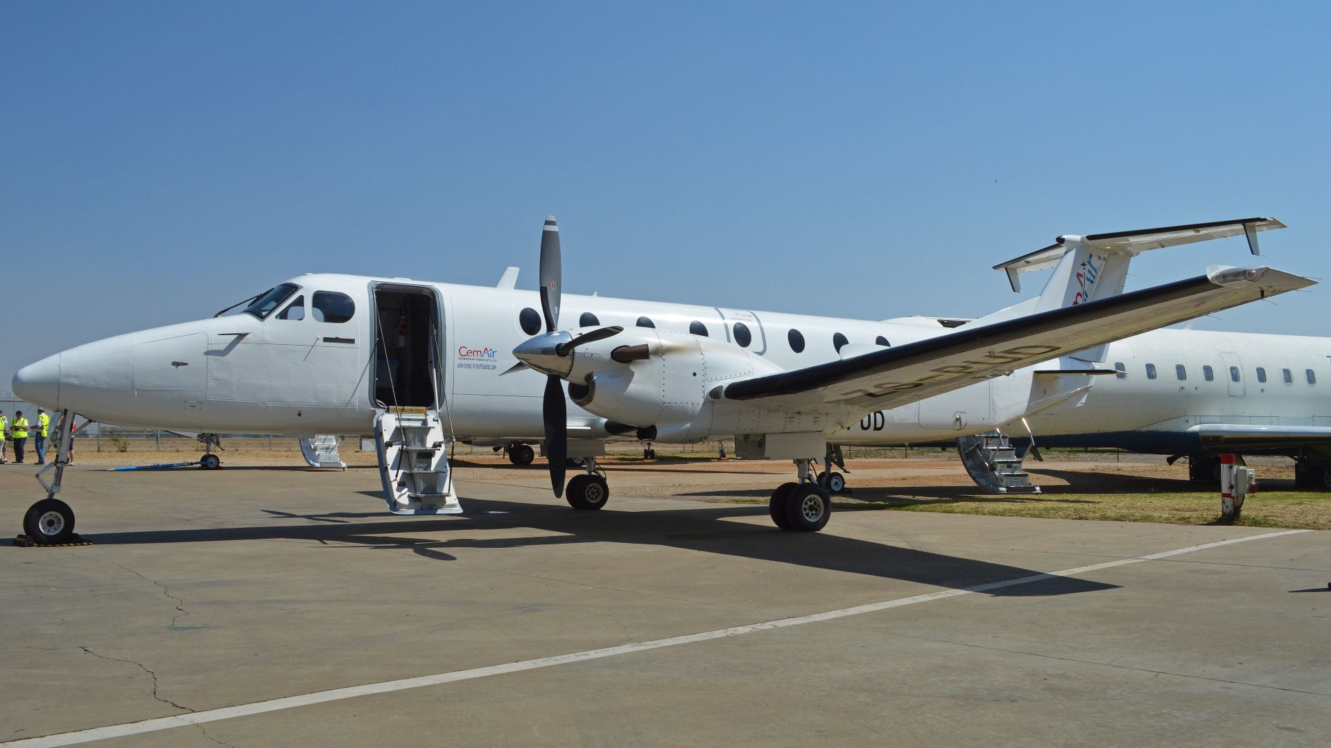 Beechcraft 1900D cabin interior
