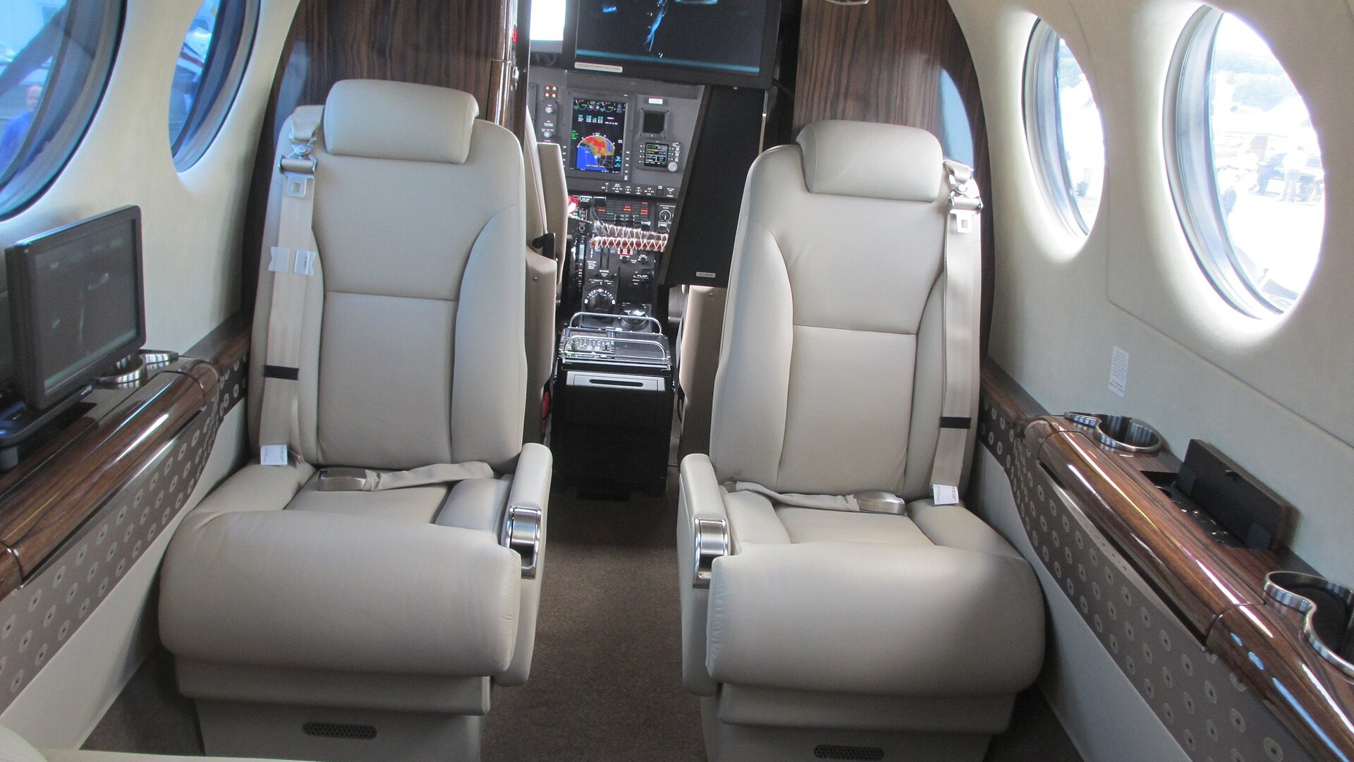 King Air 350i cabin interior