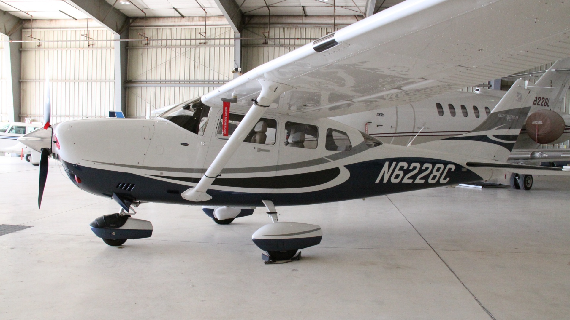 Cessna 206 Stationair exterior