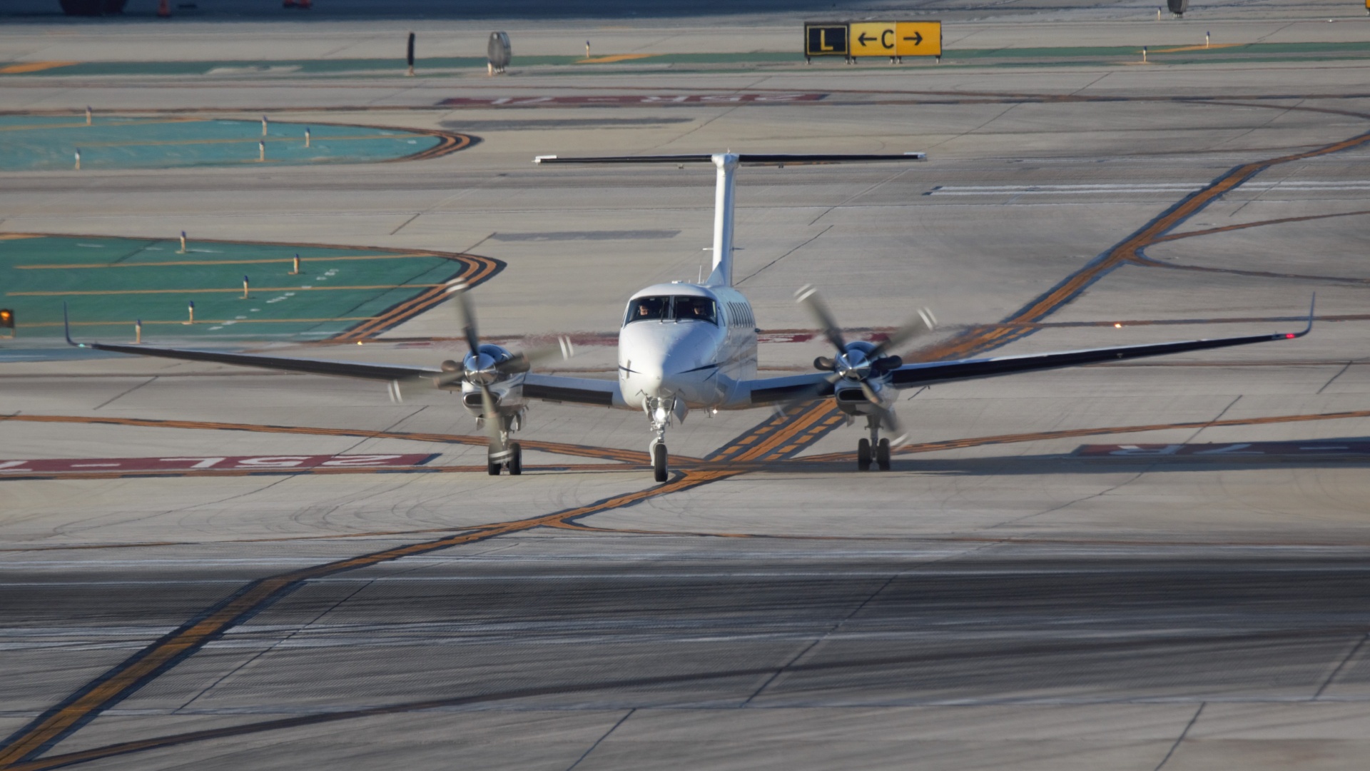 King Air 350i exterior